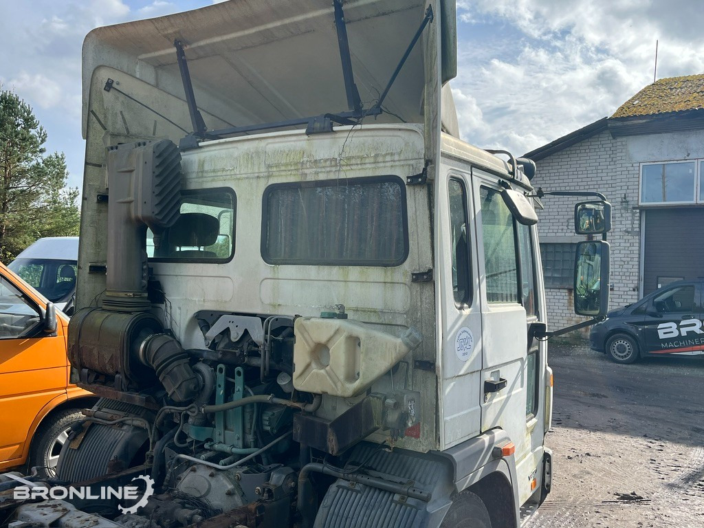 1999 Volvo FL6 Chassis 4x2 N2 - شاحنة بهيكل معدني للمقصورة: صورة 5 1999 Volvo FL6 Chassis 4x2 N2 - شاحنة بهيكل معدني للمقصورة: صورة 5