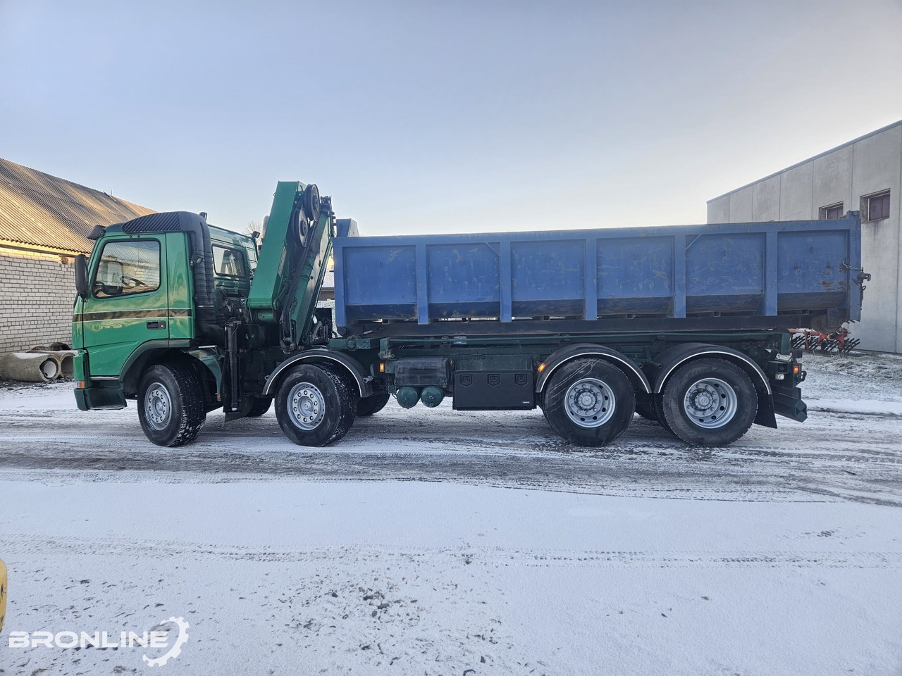 2002 Volvo FM12 8x4 Cable lift + Crane HMF - شاحنة - نظام الكابلات, شاحنة كرين: صورة 4 2002 Volvo FM12 8x4 Cable lift + Crane HMF - شاحنة - نظام الكابلات, شاحنة كرين: صورة 4