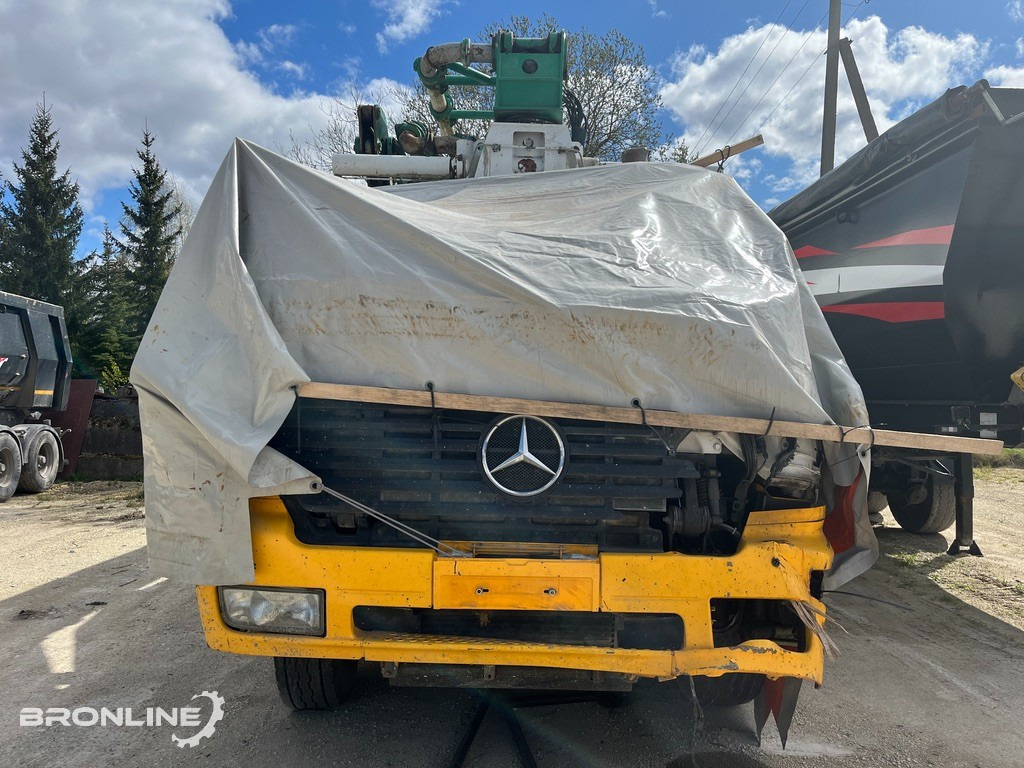 2003 MERCEDES-BENZ ACTROS 3240B 8X4/4 Mixer - شاحنة خلاطة خرسانة: صورة 4 2003 MERCEDES-BENZ ACTROS 3240B 8X4/4 Mixer - شاحنة خلاطة خرسانة: صورة 4