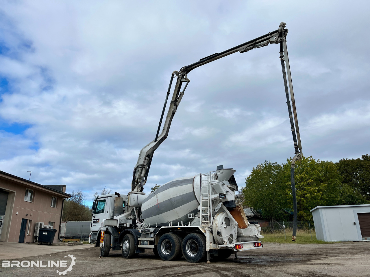 2004 MERCEDES-BENZ ACTROS 3241K 8X4/4 PUMI - شاحنة خلاطة خرسانة: صورة 5 2004 MERCEDES-BENZ ACTROS 3241K 8X4/4 PUMI - شاحنة خلاطة خرسانة: صورة 5