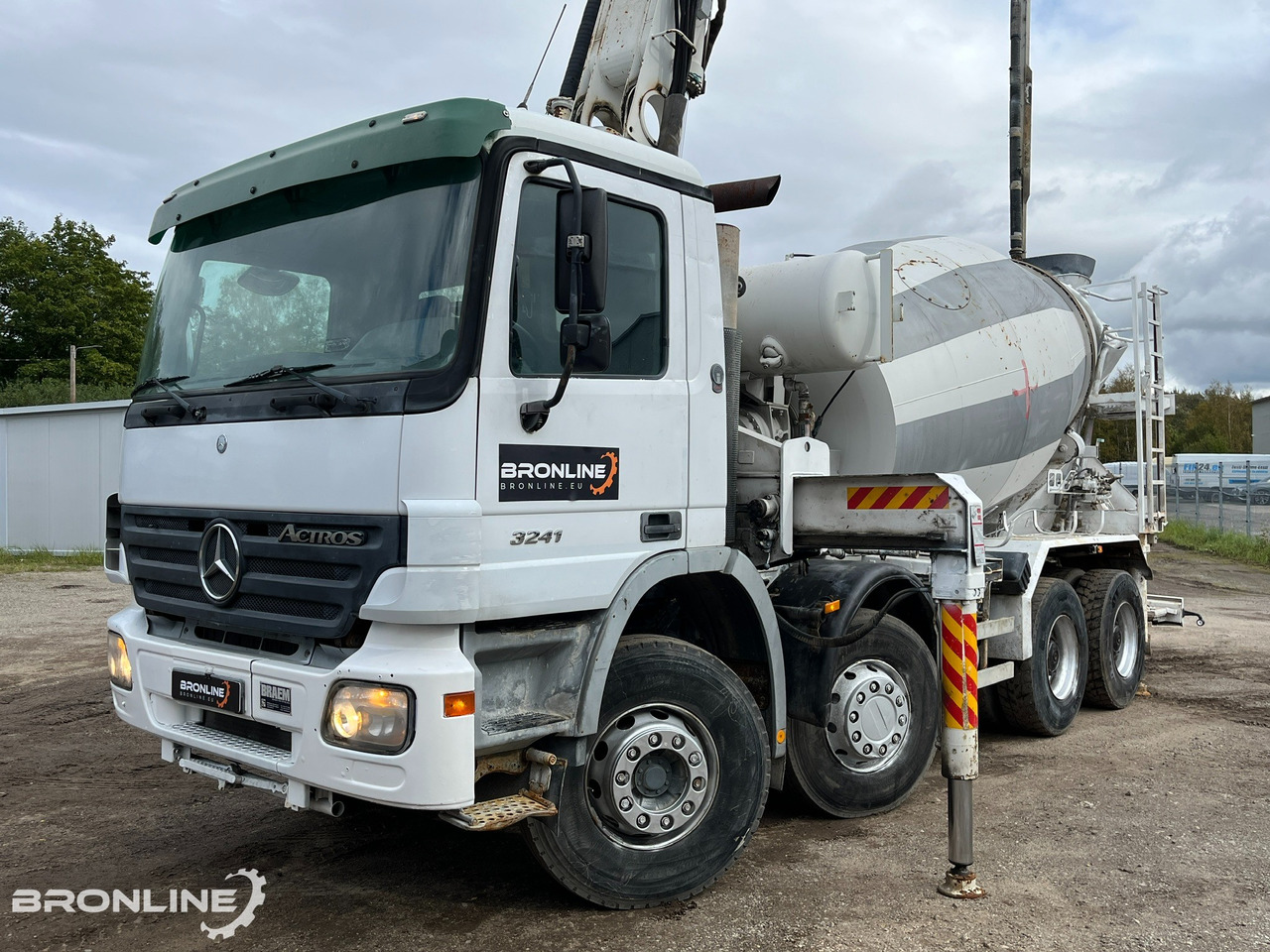 2004 MERCEDES-BENZ ACTROS 3241K 8X4/4 PUMI - شاحنة خلاطة خرسانة: صورة 1 2004 MERCEDES-BENZ ACTROS 3241K 8X4/4 PUMI - شاحنة خلاطة خرسانة: صورة 1