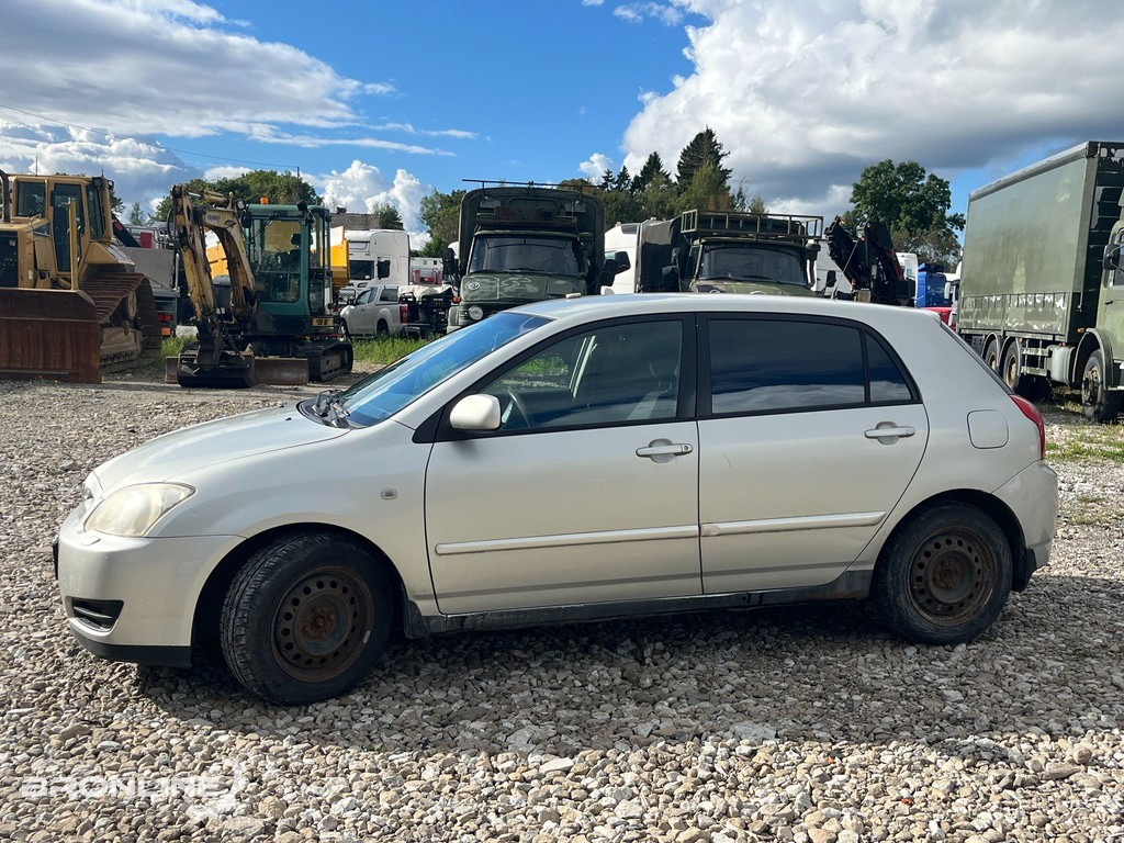 2005 Toyota Corolla 1.6 81kW - سيارة: صورة 4 2005 Toyota Corolla 1.6 81kW - سيارة: صورة 4