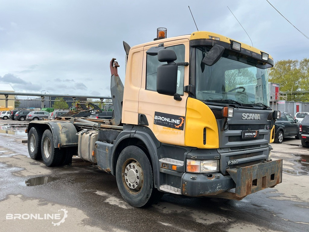 2006 SCANIA P 380 6X2 Hooklift - شاحنة برافعة خطافية: صورة 2 2006 SCANIA P 380 6X2 Hooklift - شاحنة برافعة خطافية: صورة 2