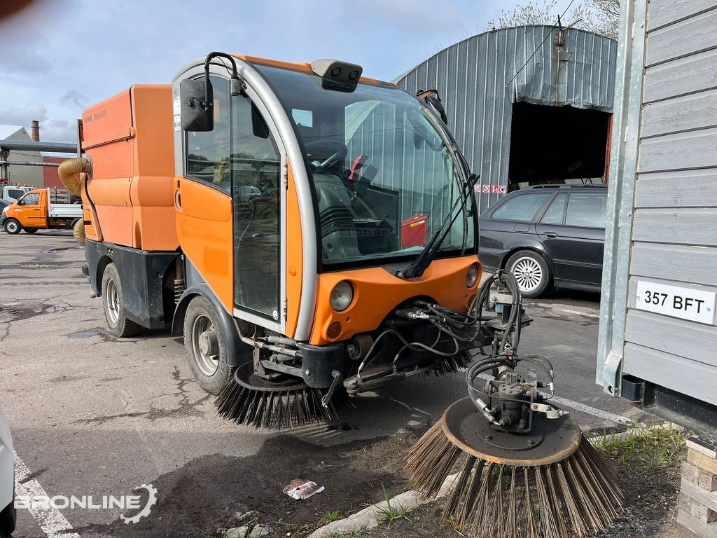 2008 BUCHER CITYCAT 2020 Road sweeper - سياره كنس شوارع: صورة 1 2008 BUCHER CITYCAT 2020 Road sweeper - سياره كنس شوارع: صورة 1