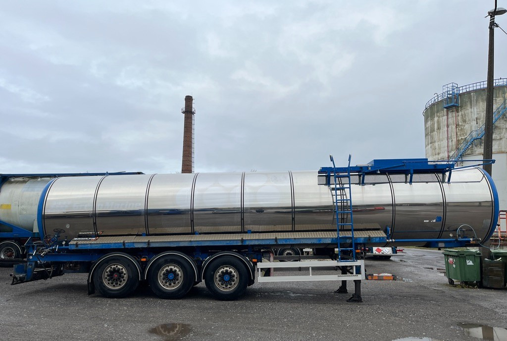 2009 KÄSSBOHRER STS32/1 ADR Tanker semi-trailer - نصف مقطورة صهريج: صورة 4 2009 KÄSSBOHRER STS32/1 ADR Tanker semi-trailer - نصف مقطورة صهريج: صورة 4