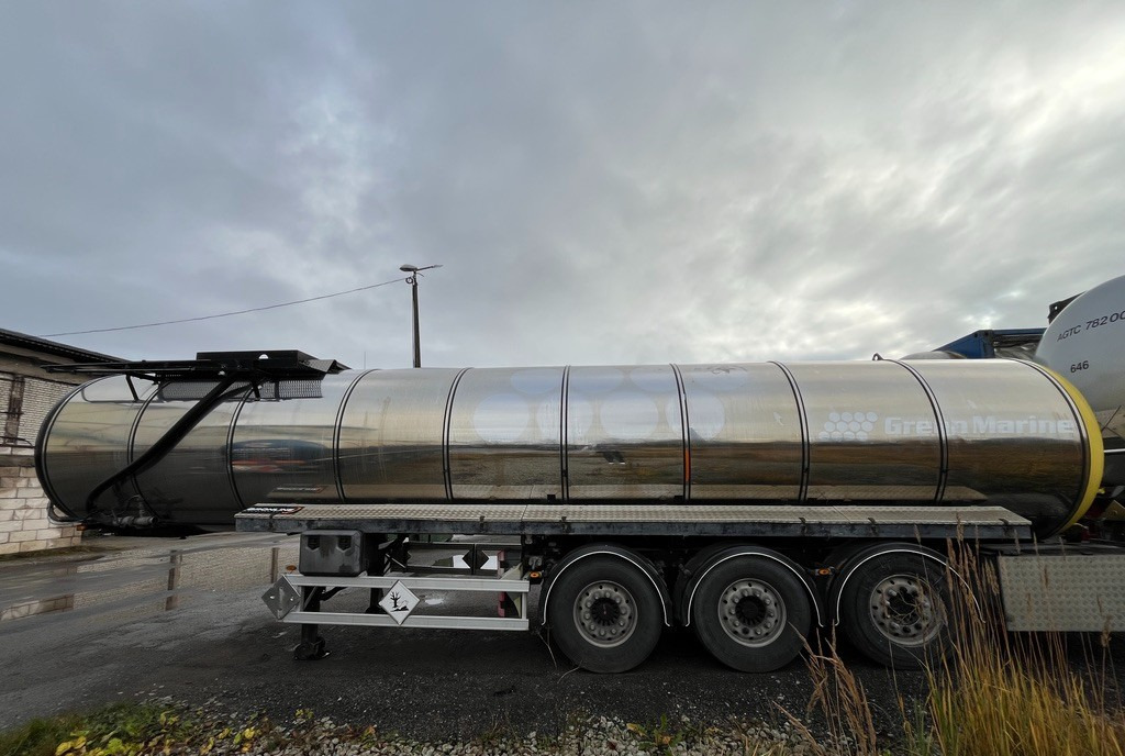 2009 KÄSSBOHRER STS32 ADR tanker semi-trailer - نصف مقطورة صهريج: صورة 3 2009 KÄSSBOHRER STS32 ADR tanker semi-trailer - نصف مقطورة صهريج: صورة 3