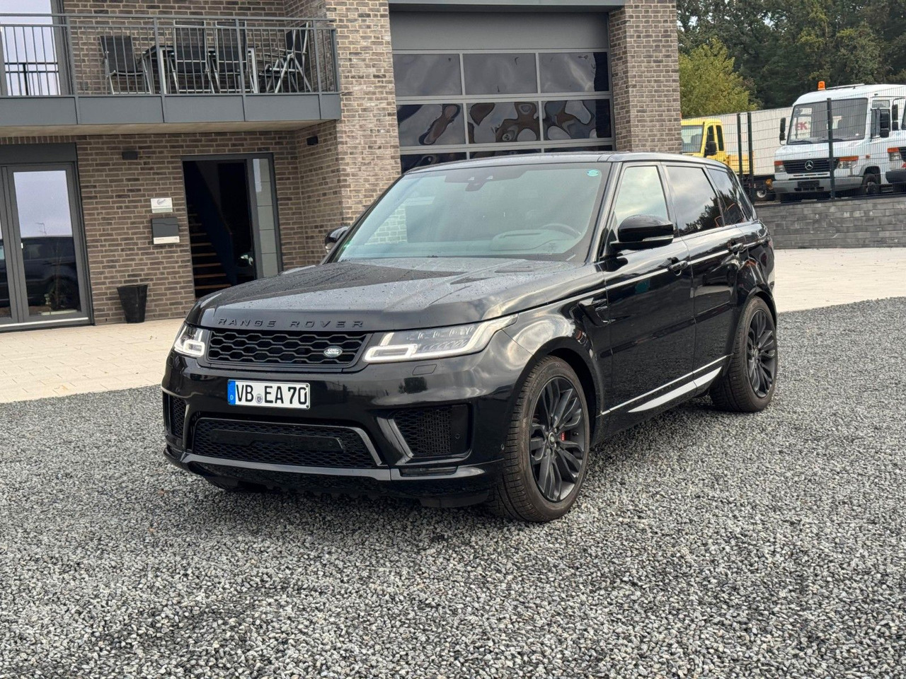 Land Rover Range Rover Sport Autobiography Dynamic HSE - سيارة دفع رباعي: صورة 2 Land Rover Range Rover Sport Autobiography Dynamic HSE - سيارة دفع رباعي: صورة 2