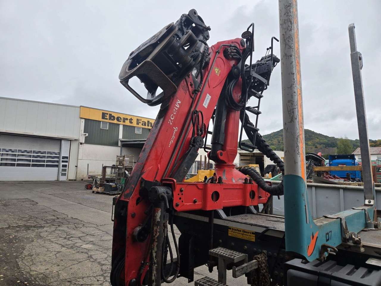 Mercedes-Benz Arocs 2651 Holztransporter Blatt Blatt Kran - شاحنة قطع الأشجار, شاحنة كرين: صورة 5 Mercedes-Benz Arocs 2651 Holztransporter Blatt Blatt Kran - شاحنة قطع الأشجار, شاحنة كرين: صورة 5