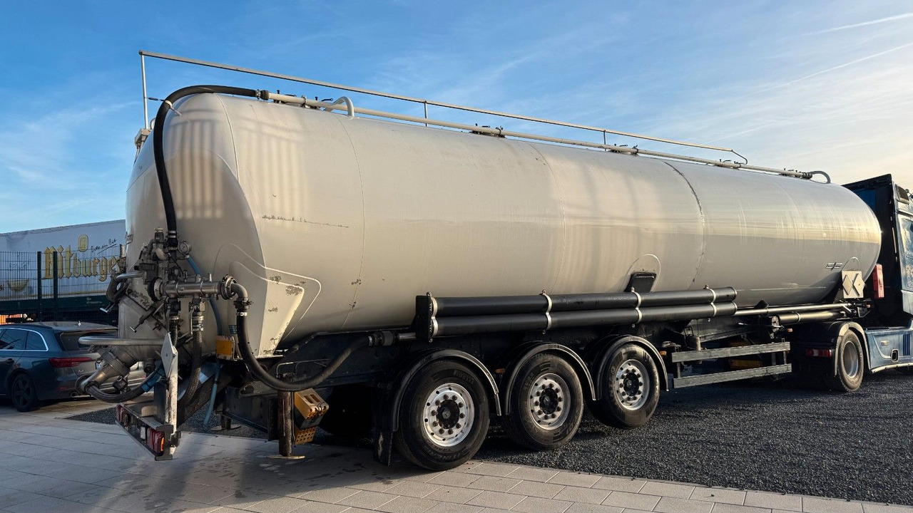 Spitzer SK 2760 CAL GGVS 60m³ Kippsilo - بلكر: صورة 3 Spitzer SK 2760 CAL GGVS 60m³ Kippsilo - بلكر: صورة 3