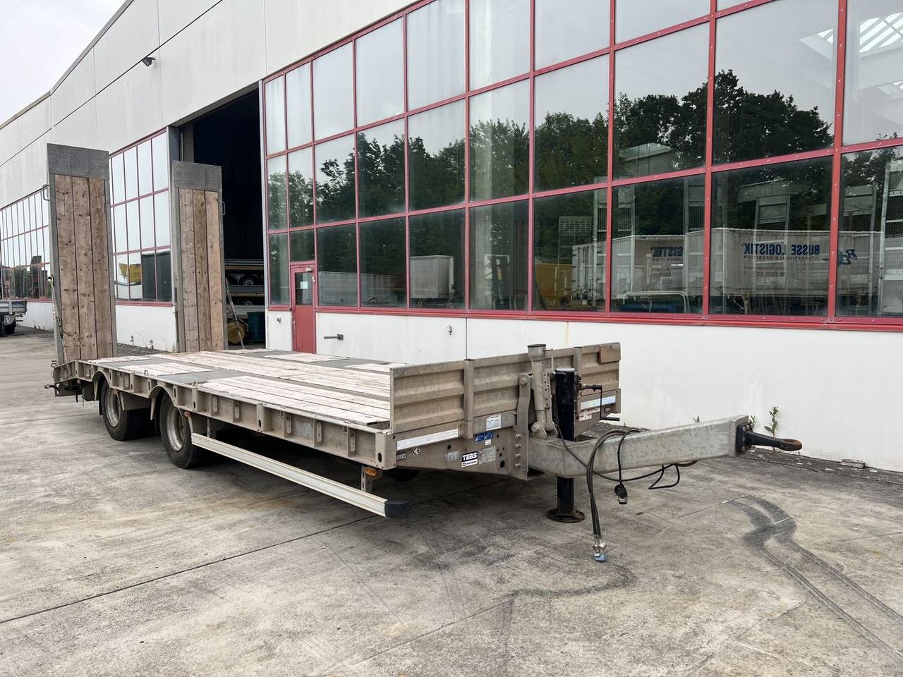 Humbaur HBTZ 21 t Tandemtieflader - مقطورة بلودر منخفض: صورة 2 Humbaur HBTZ 21 t Tandemtieflader - مقطورة بلودر منخفض: صورة 2