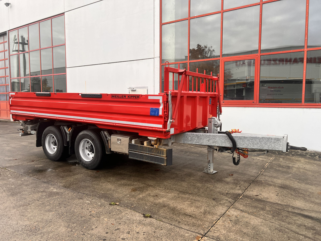 Meiller MZDAL  18 t Tandemkipper Tieflader Schotter- Klappe, neuwertig - مقطورة قلابة: صورة 3 Meiller MZDAL  18 t Tandemkipper Tieflader Schotter- Klappe, neuwertig - مقطورة قلابة: صورة 3