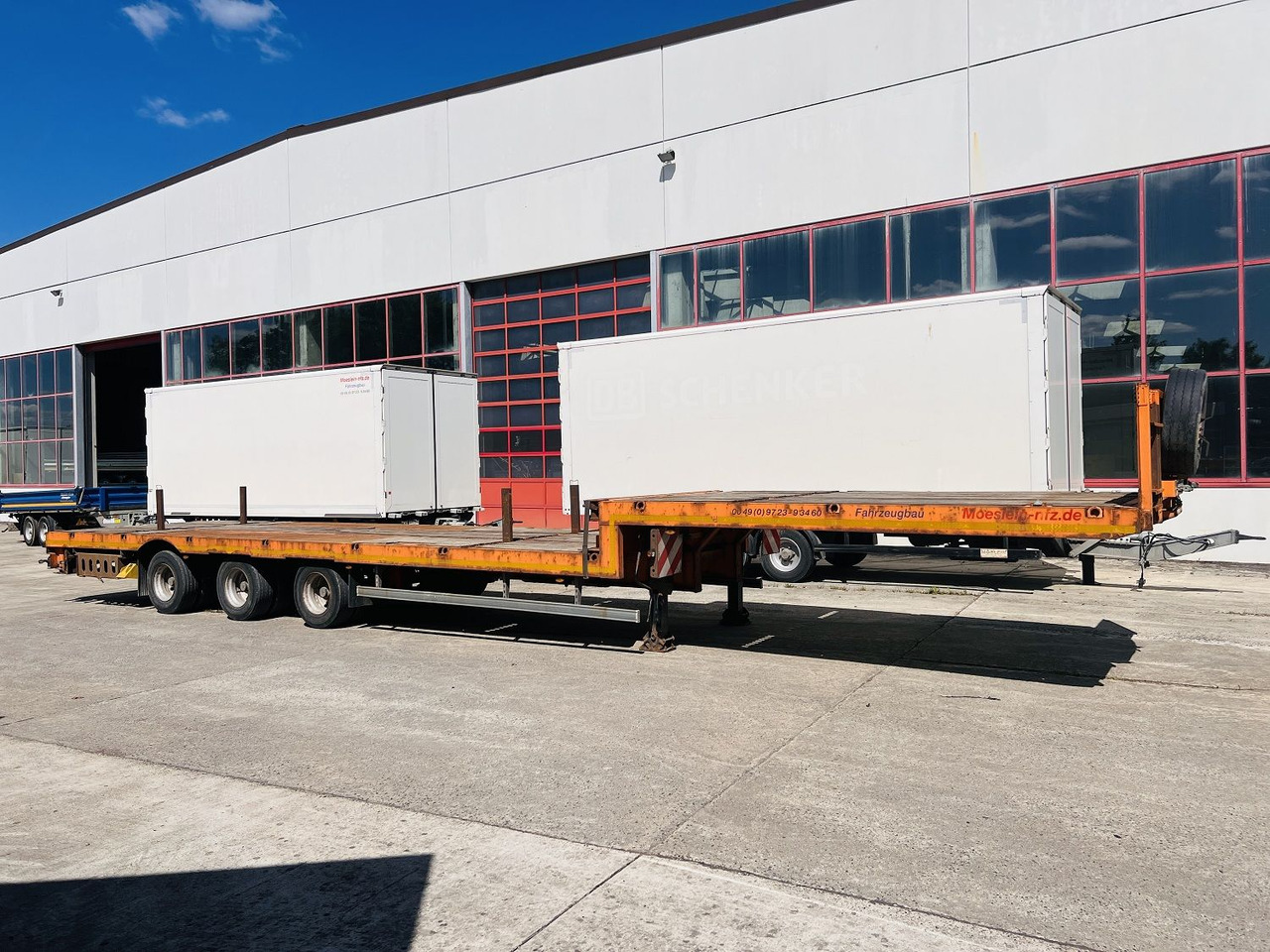 Möslein STO 3 Schwebheim 3 Achs Satteltieflader Plato 45 t GGfür Fertigteile, Baumaschinen oder Container - نصف مقطورة بلودر منخفض: صورة 4 Möslein STO 3 Schwebheim 3 Achs Satteltieflader Plato 45 t GGfür Fertigteile, Baumaschinen oder Container - نصف مقطورة بلودر منخفض: صورة 4