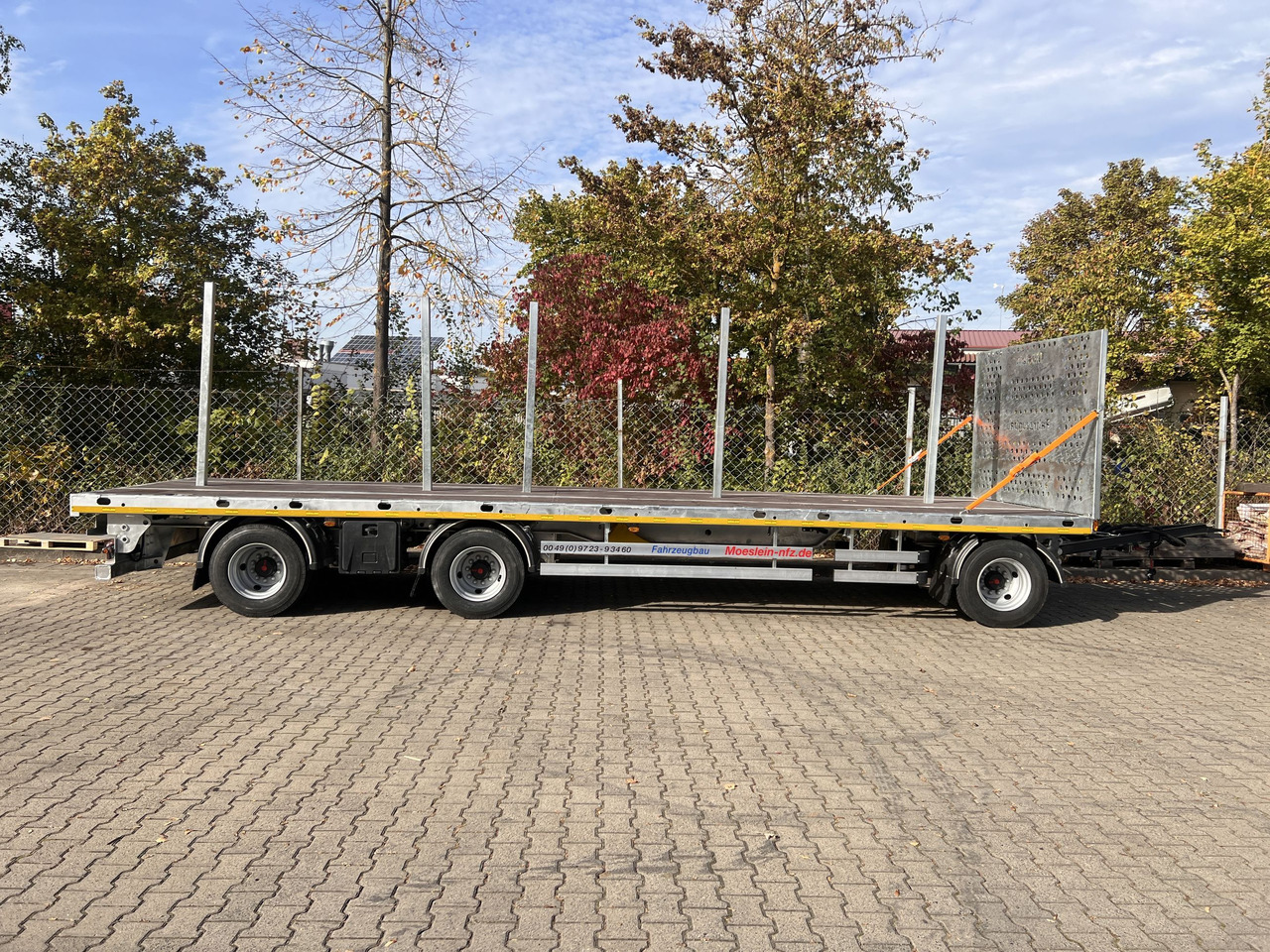 Möslein T 3 Plato 9 m 3 Achs Jumbo- Plato- Anhänger 9 m, Mega - مقطورات مسطحة: صورة 2 Möslein T 3 Plato 9 m 3 Achs Jumbo- Plato- Anhänger 9 m, Mega - مقطورات مسطحة: صورة 2