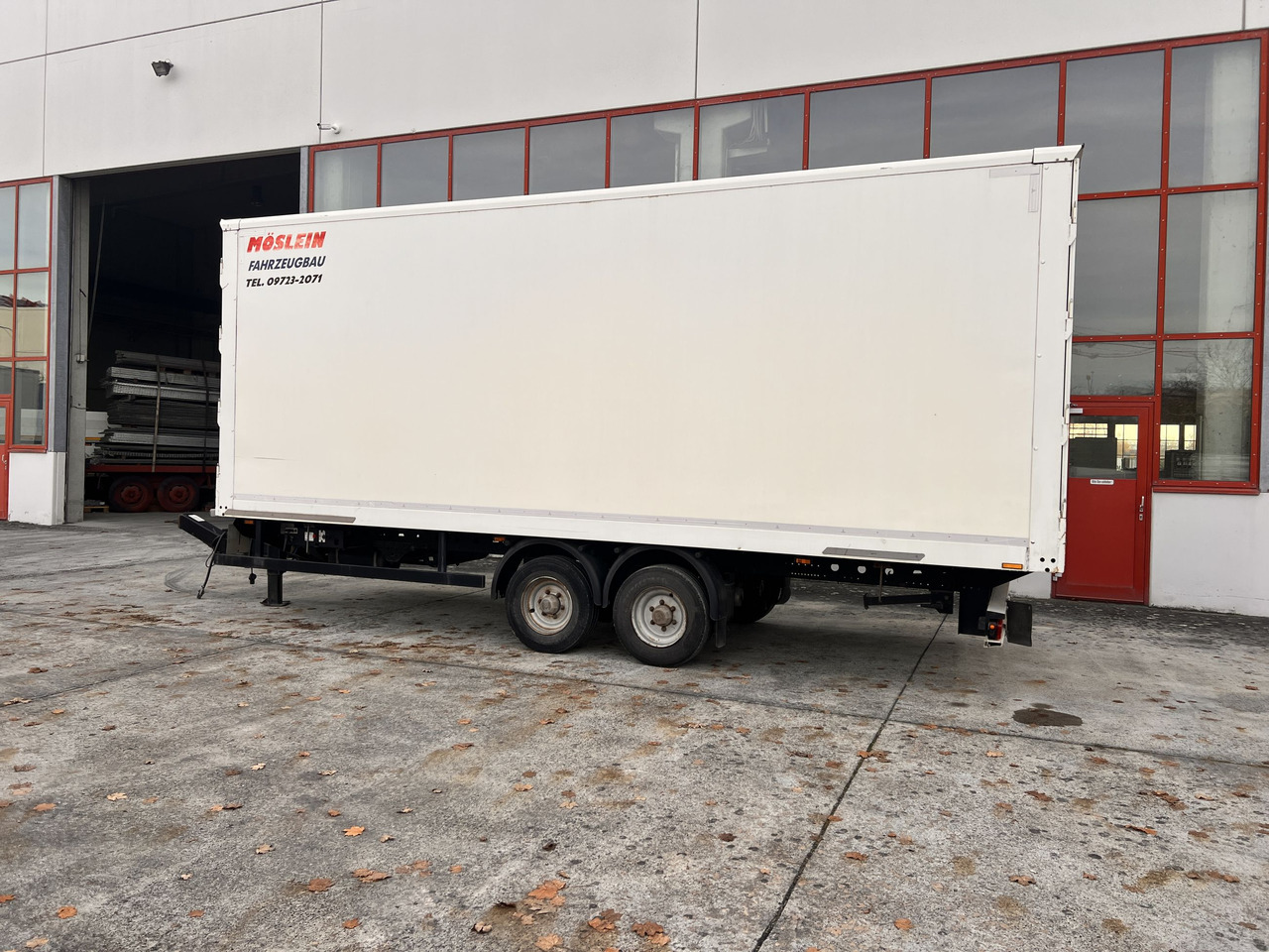 Möslein TKO 105 D Schwebheim Tandem- Koffer- Anhänger, Durchladbar - مقطورة بصندوق مغلق: صورة 5 Möslein TKO 105 D Schwebheim Tandem- Koffer- Anhänger, Durchladbar - مقطورة بصندوق مغلق: صورة 5