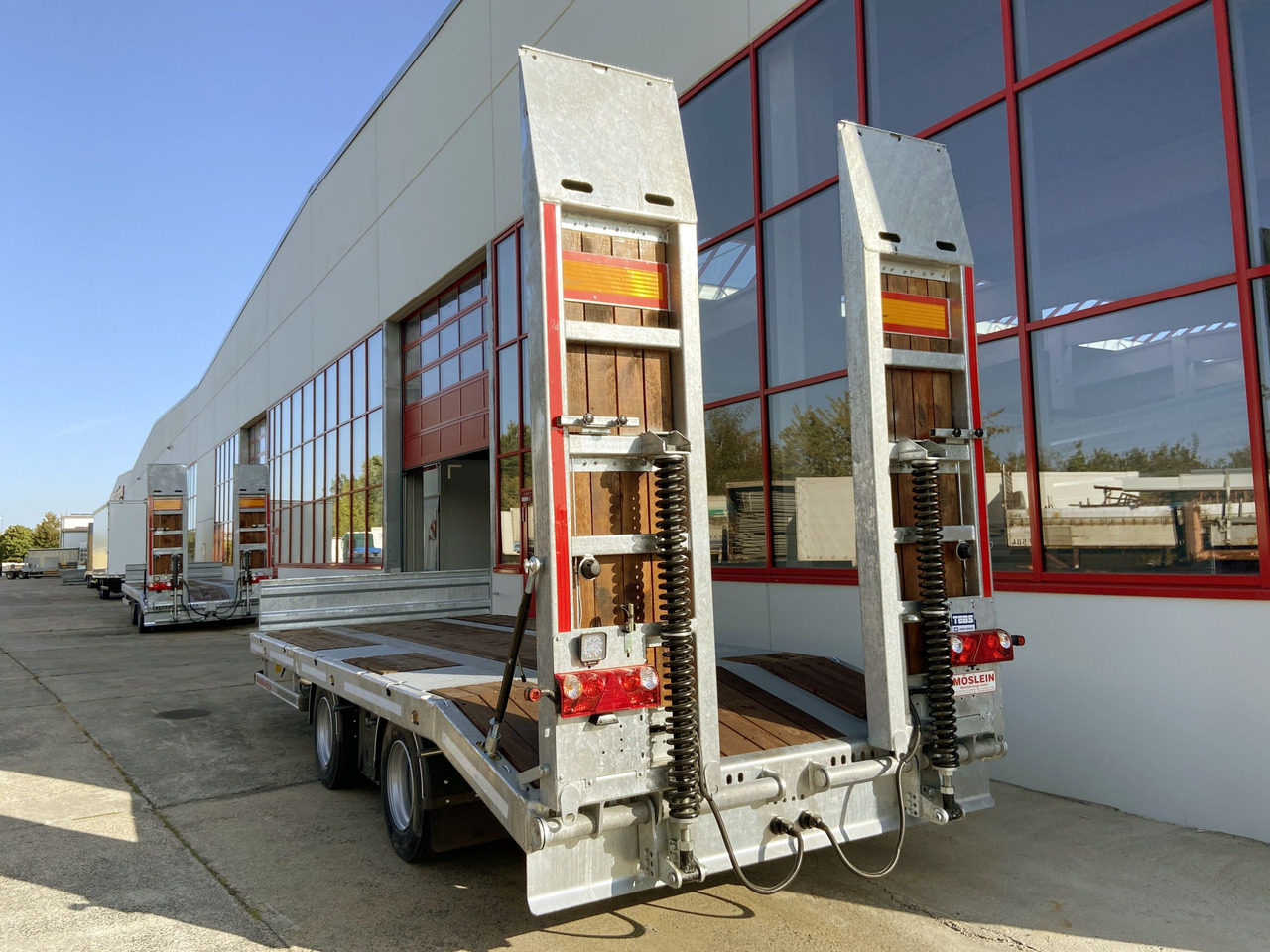 مقطورة بلودر منخفض لنقل المعدات الثقيلة للبيع  Möslein TT21- 7,2  21 t Tandemtieflader, Luftgefedert, NEU: صورة 9