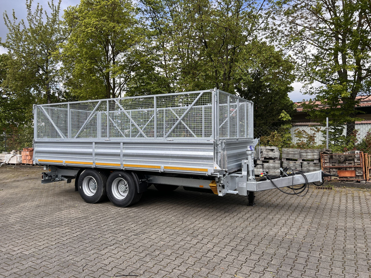 Möslein TTD 14 5,70 m 14 t Tandem- Kipper Tieflader 5,70 m lang, Breite Reifen-- Neufahrzeug -- - مقطورة قلابة: صورة 3 Möslein TTD 14 5,70 m 14 t Tandem- Kipper Tieflader 5,70 m lang, Breite Reifen-- Neufahrzeug -- - مقطورة قلابة: صورة 3