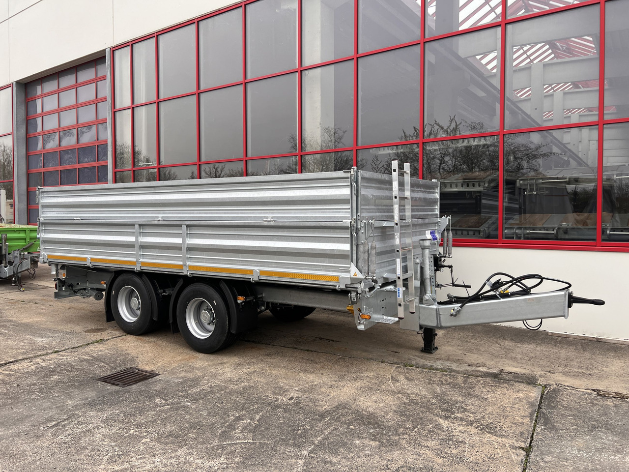 Möslein TTD 19 AB 19 t Tandem 3 Seiten Kipper TiefladerAufsatzbordwänden-- Neufahrzeug -- - مقطورة قلابة: صورة 4 Möslein TTD 19 AB 19 t Tandem 3 Seiten Kipper TiefladerAufsatzbordwänden-- Neufahrzeug -- - مقطورة قلابة: صورة 4