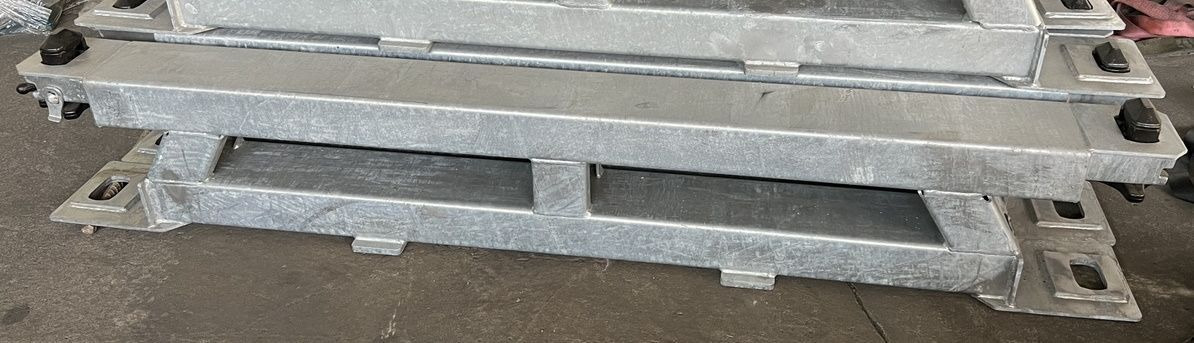 نصف مقطورة بلودر منخفض للبيع  Müller-Mitteltal  Ausgleichsbock für Satteltieflader incl. Conati: صورة 1