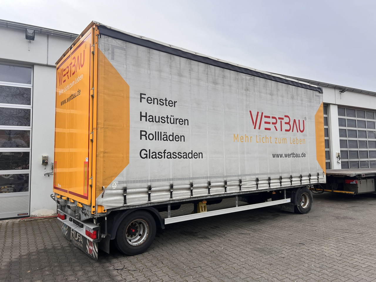 RUFA DHC 18-22 2 Achs Jumbo- Planenanhänger - مقطورة ستارة: صورة 3 RUFA DHC 18-22 2 Achs Jumbo- Planenanhänger - مقطورة ستارة: صورة 3