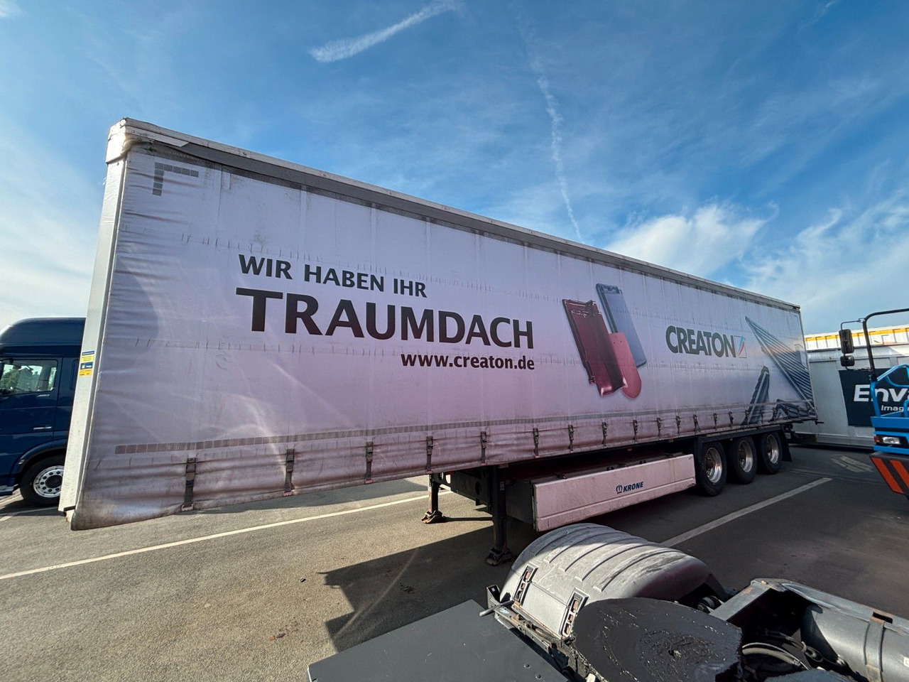 Krone SD Plane + Staplerhalterung - نصف مقطورة بستائر جانبية: صورة 2 Krone SD Plane + Staplerhalterung - نصف مقطورة بستائر جانبية: صورة 2