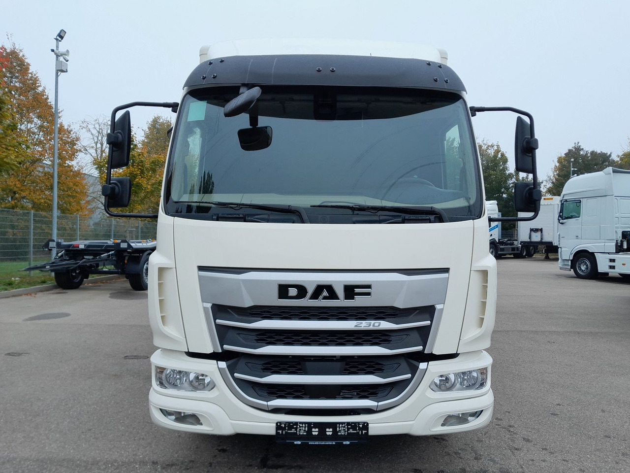 DAF FA XB 230 12t - شاحنة صندوقية: صورة 3 DAF FA XB 230 12t - شاحنة صندوقية: صورة 3
