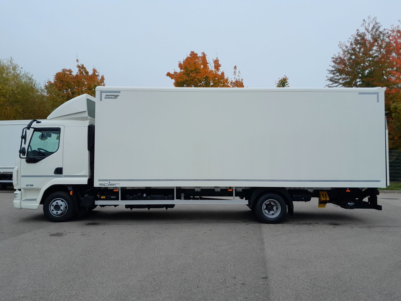 DAF FA XB 230 12t - شاحنة صندوقية: صورة 4 DAF FA XB 230 12t - شاحنة صندوقية: صورة 4