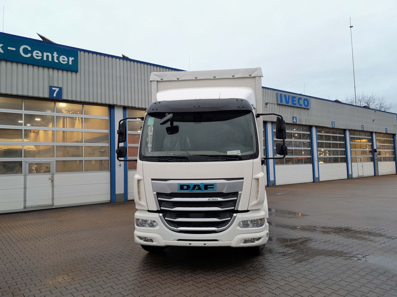DAF FA XB 290 16t Junge Curtainsider - شاحنة ذات ستائر جانبية: صورة 2 DAF FA XB 290 16t Junge Curtainsider - شاحنة ذات ستائر جانبية: صورة 2