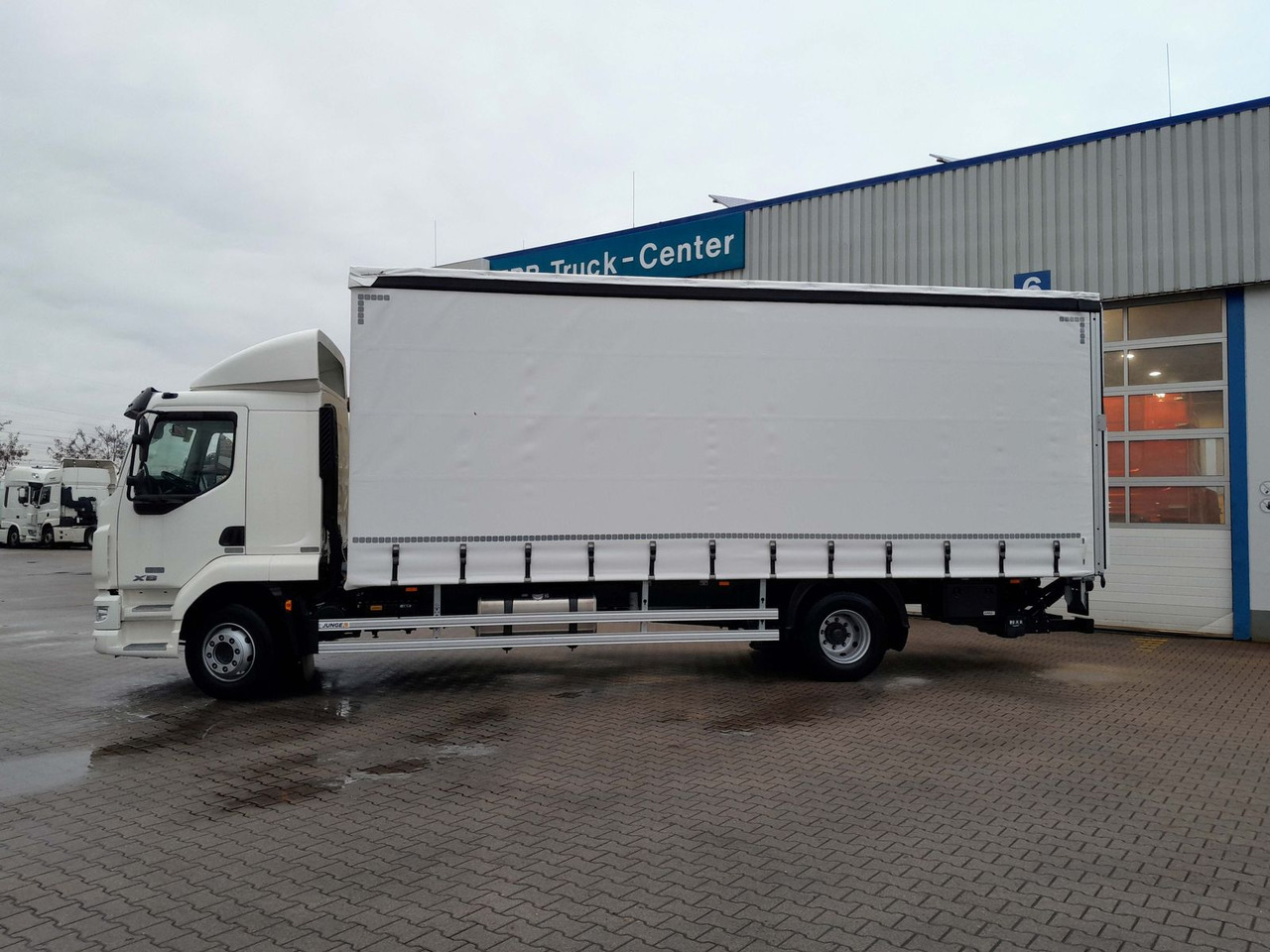 DAF FA XB 290 16t Junge Curtainsider - شاحنة ذات ستائر جانبية: صورة 4 DAF FA XB 290 16t Junge Curtainsider - شاحنة ذات ستائر جانبية: صورة 4