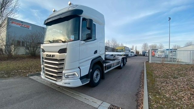 DAF XF 480 FAN Abroller VDL DAF XF 480 FAN Abroller VDL - شاحنة برافعة خطافية: صورة 4 DAF XF 480 FAN Abroller VDL DAF XF 480 FAN Abroller VDL - شاحنة برافعة خطافية: صورة 4