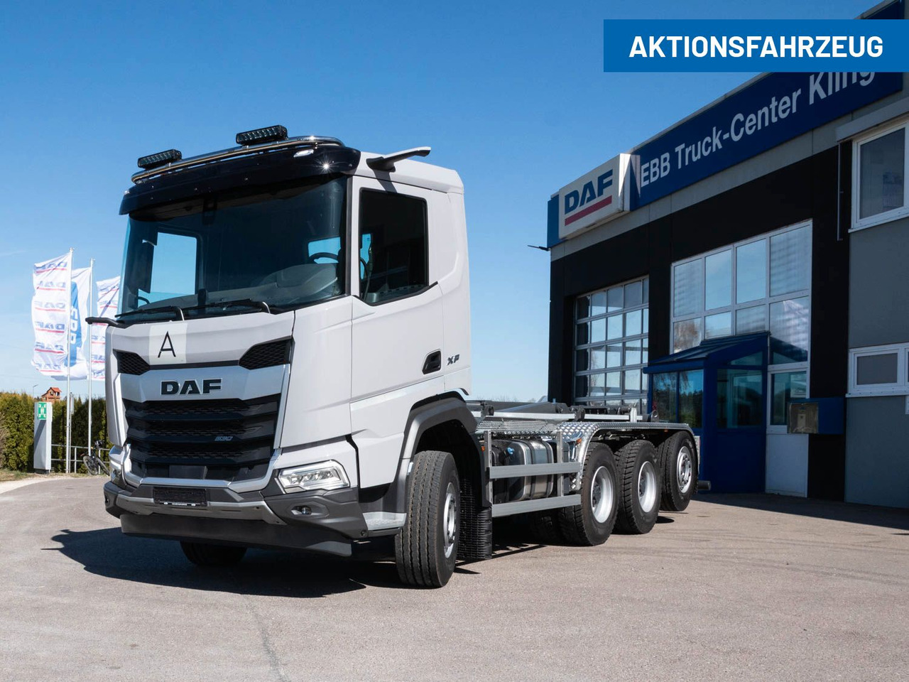 DAF XF 530 FAW mit VDL Abrollkipper DAF XF 530 FAW mit VDL Abrollkipper - شاحنة برافعة خطافية: صورة 1 DAF XF 530 FAW mit VDL Abrollkipper DAF XF 530 FAW mit VDL Abrollkipper - شاحنة برافعة خطافية: صورة 1