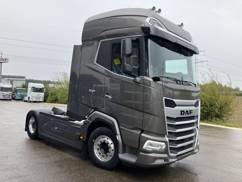 DAF XG 530 FT - مقطورة السحب: صورة 2 DAF XG 530 FT - مقطورة السحب: صورة 2