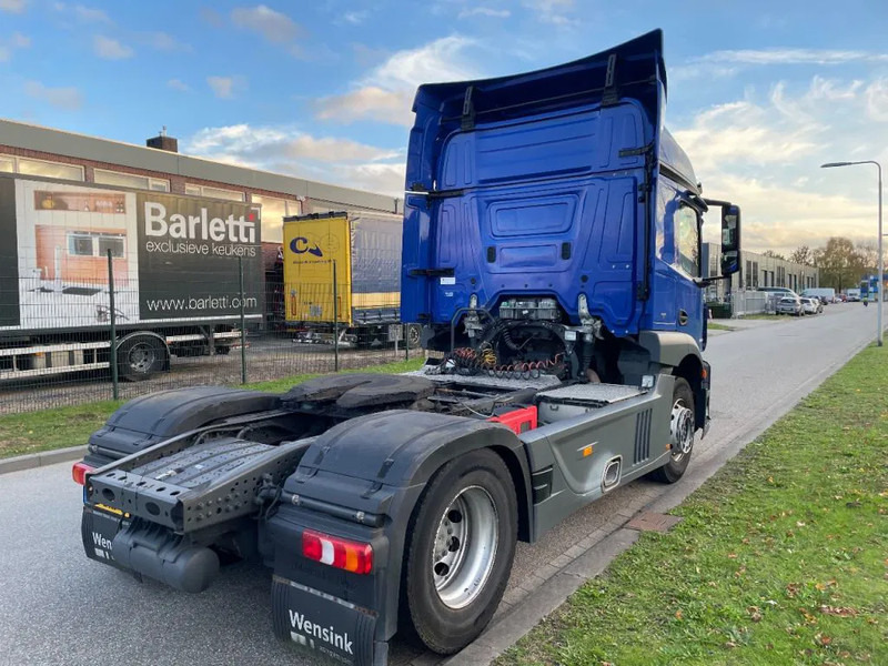 Mercedes-Benz Actros 1833 ! 2018 - مقطورة السحب: صورة 3 Mercedes-Benz Actros 1833 ! 2018 - مقطورة السحب: صورة 3