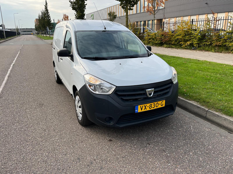 Dacia Dokker 1.5 Dci 75 Ambiance , Airco , zijschuifdeur - فان المدمجة: صورة 5 Dacia Dokker 1.5 Dci 75 Ambiance , Airco , zijschuifdeur - فان المدمجة: صورة 5