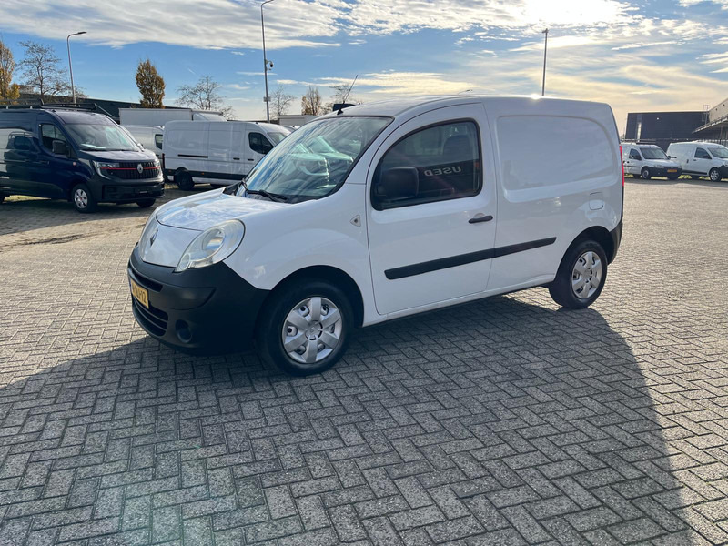 Renault Kangoo Express 1.5 DCI 104 pk, L1 , Schuifdeur, Airco - فان المدمجة: صورة 1 Renault Kangoo Express 1.5 DCI 104 pk, L1 , Schuifdeur, Airco - فان المدمجة: صورة 1
