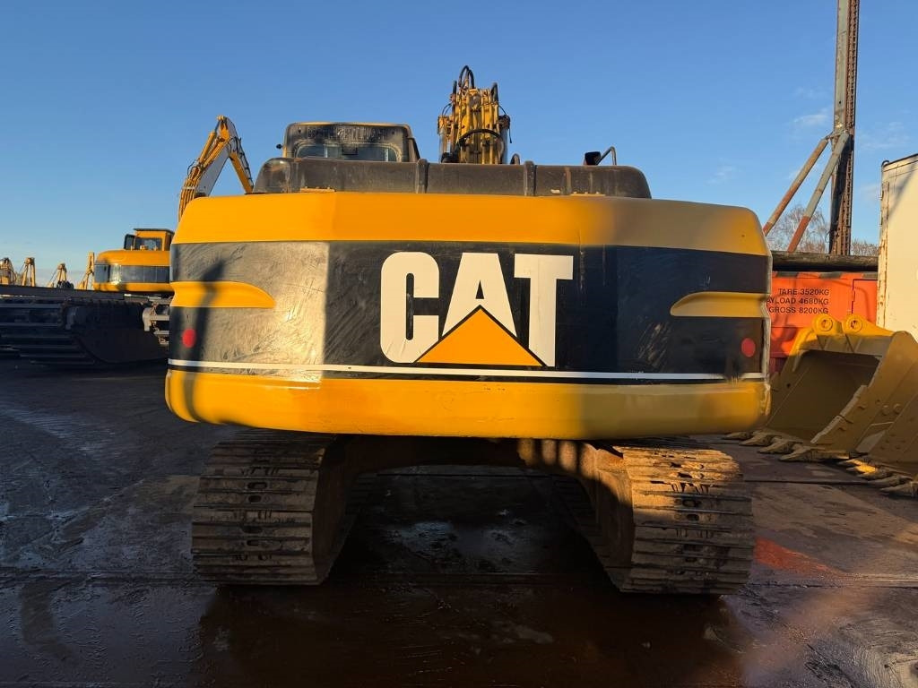 CAT 320 B L - حفار زاحف: صورة 4 CAT 320 B L - حفار زاحف: صورة 4