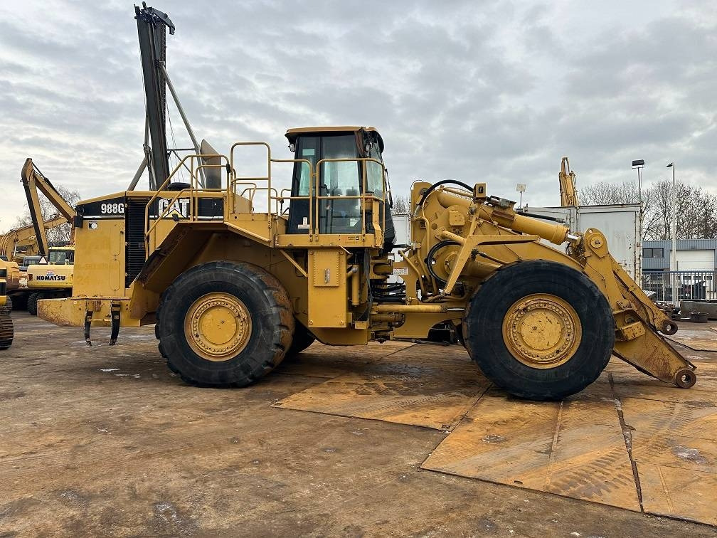 CAT 988 G - اللودر بعجل: صورة 1 CAT 988 G - اللودر بعجل: صورة 1