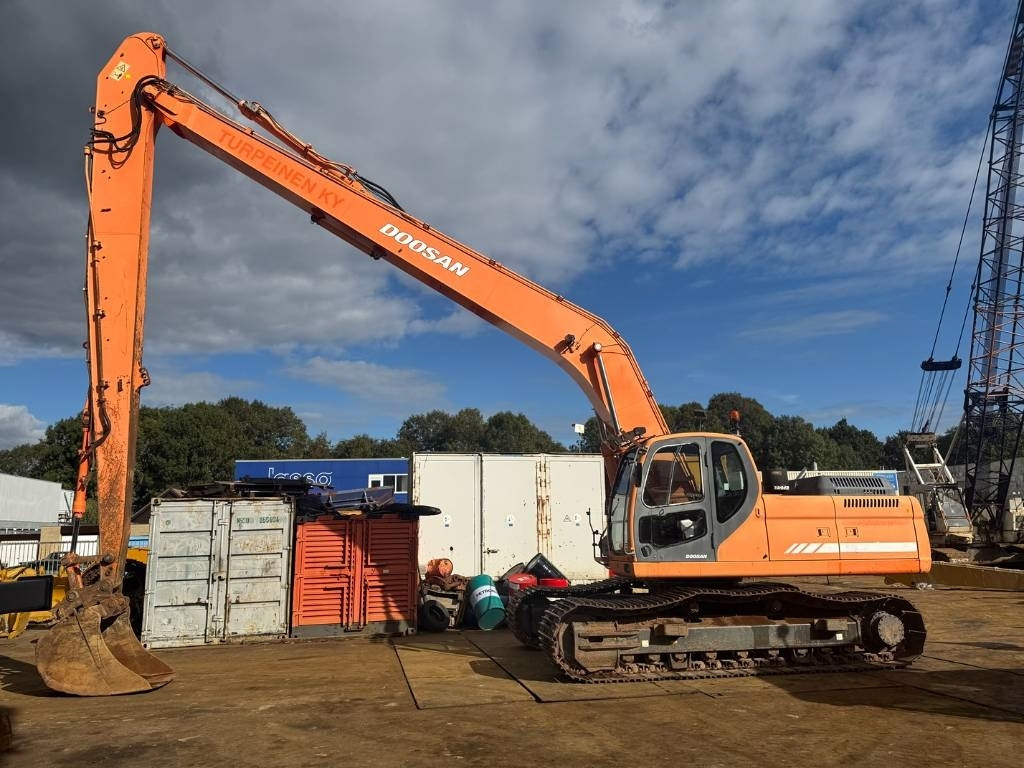 Doosan DX 300 LC ( 4.690 original hours 18M long reach ) - حفّار: صورة 2 Doosan DX 300 LC ( 4.690 original hours 18M long reach ) - حفّار: صورة 2