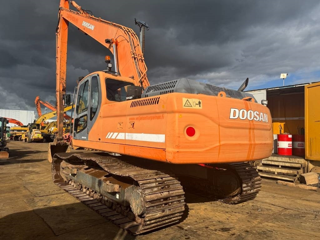 Doosan DX 300 LC ( 4.690 original hours 18M long reach ) - حفّار: صورة 3 Doosan DX 300 LC ( 4.690 original hours 18M long reach ) - حفّار: صورة 3