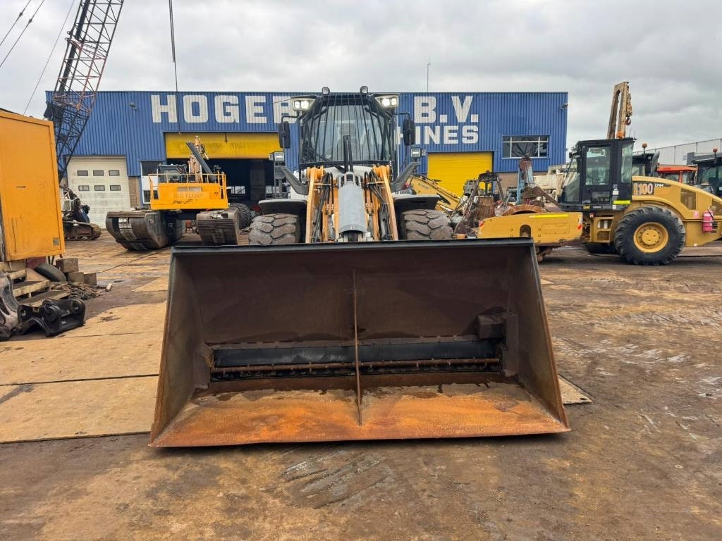 Liebherr L556 - اللودر بعجل: صورة 3 Liebherr L556 - اللودر بعجل: صورة 3