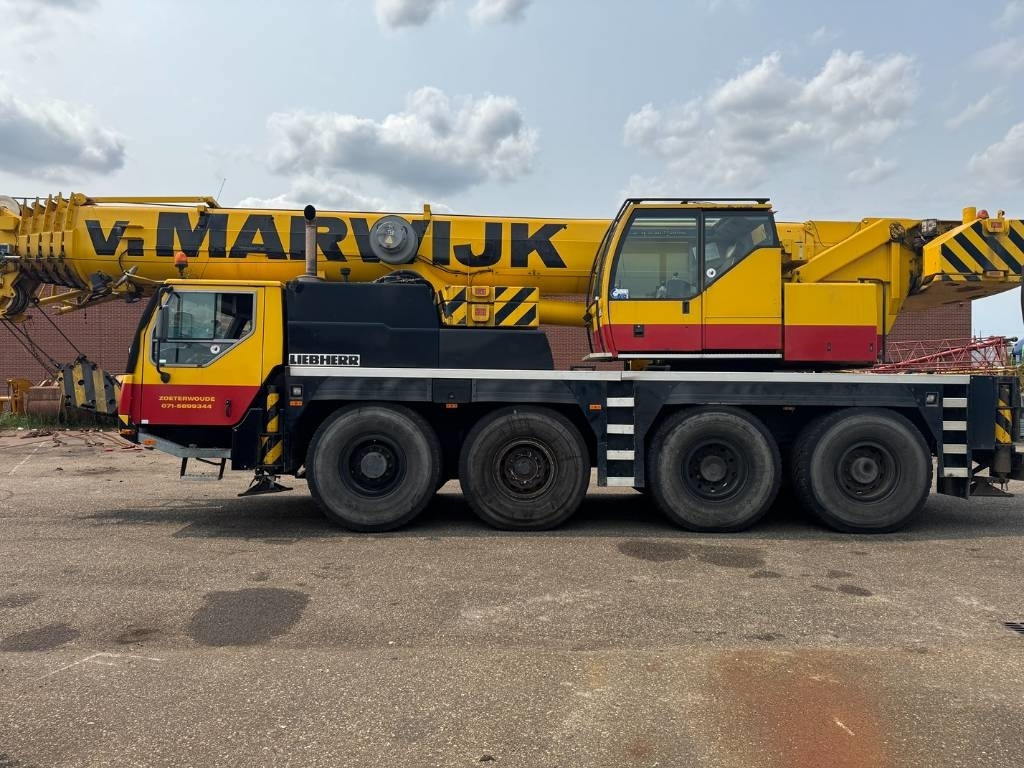 Liebherr LTM 1070-4.1 ( WHIT JIB )  - رافعة لجميع التضاريس: صورة 3 Liebherr LTM 1070-4.1 ( WHIT JIB )  - رافعة لجميع التضاريس: صورة 3