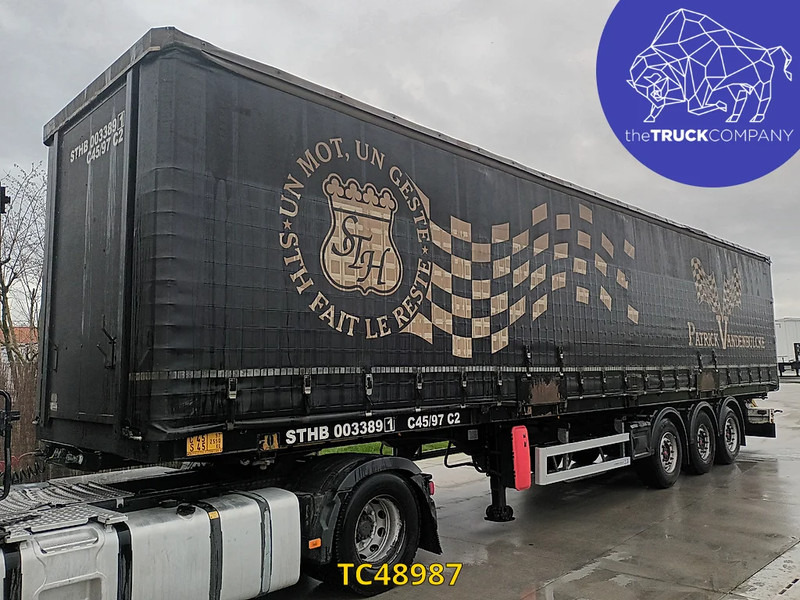 Hoet Trailers - نصف مقطورة بستائر جانبية: صورة 1 Hoet Trailers - نصف مقطورة بستائر جانبية: صورة 1