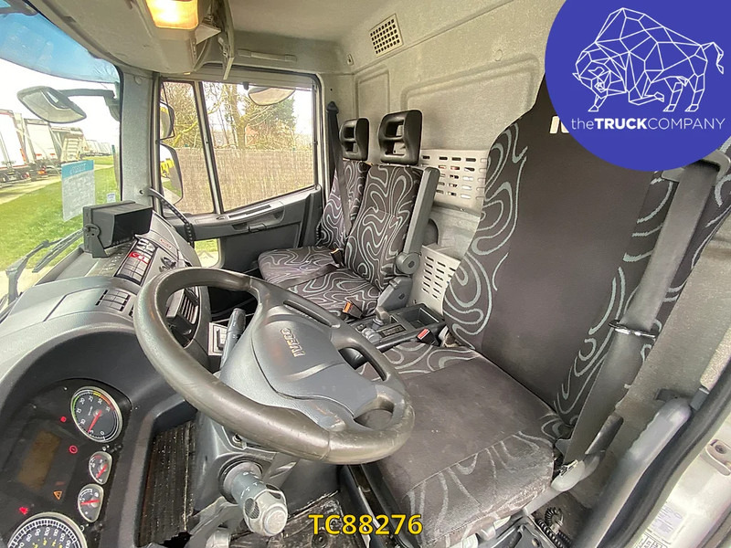 Iveco EuroCargo 120 E22 - شاحنة ذات مبرد: صورة 4 Iveco EuroCargo 120 E22 - شاحنة ذات مبرد: صورة 4