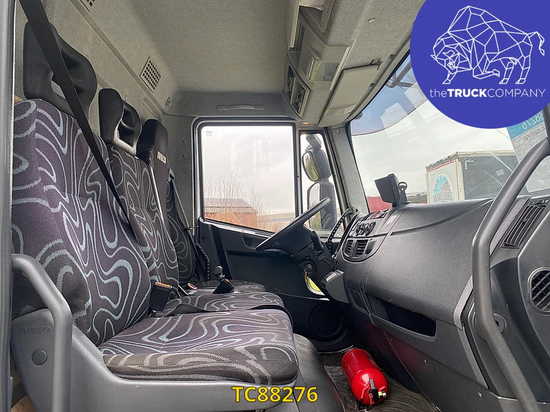 Iveco EuroCargo 120 E22 - شاحنة ذات مبرد: صورة 5 Iveco EuroCargo 120 E22 - شاحنة ذات مبرد: صورة 5