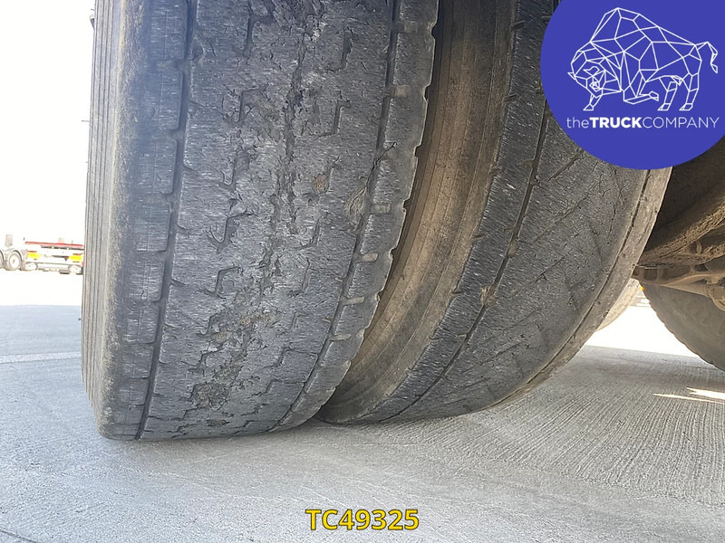 MAN TGA 33340 BIG AXLES - مقطورة السحب: صورة 4 MAN TGA 33340 BIG AXLES - مقطورة السحب: صورة 4