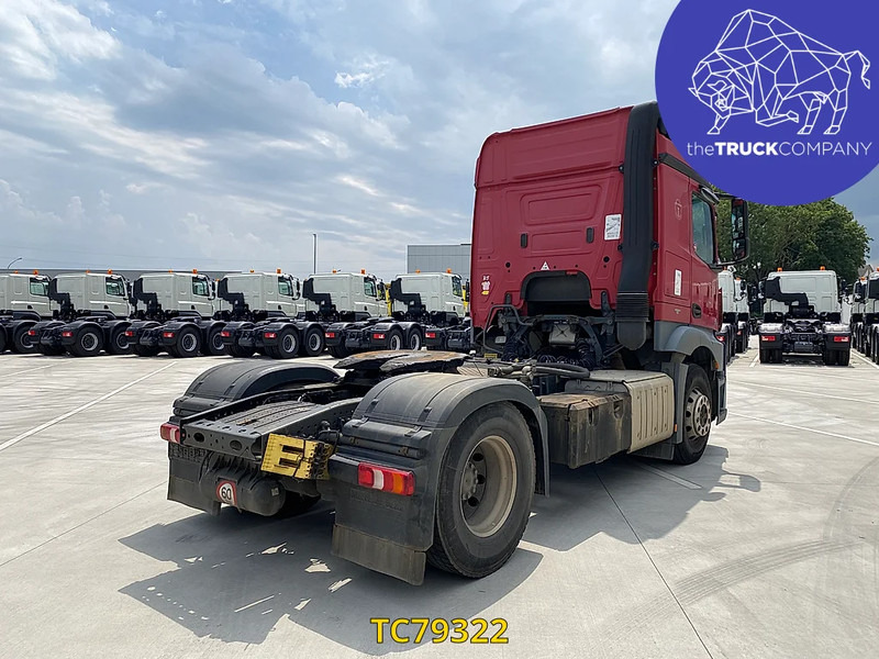 Mercedes-Benz Actros 1842 - رأس تريلا: صورة 2 Mercedes-Benz Actros 1842 - رأس تريلا: صورة 2