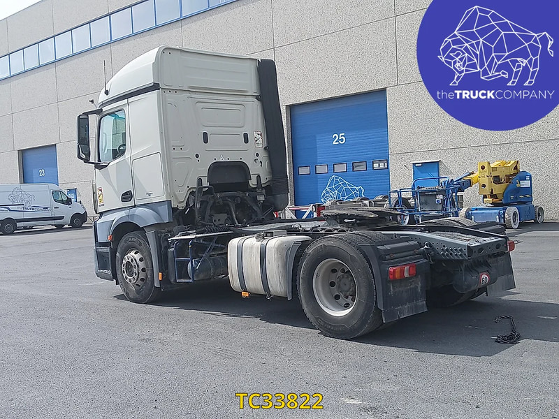 Mercedes-Benz Actros 1843 - رأس تريلا: صورة 3 Mercedes-Benz Actros 1843 - رأس تريلا: صورة 3