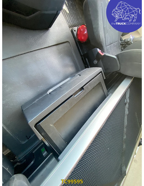 رأس تريلا Mercedes-Benz Actros 1843: صورة 7