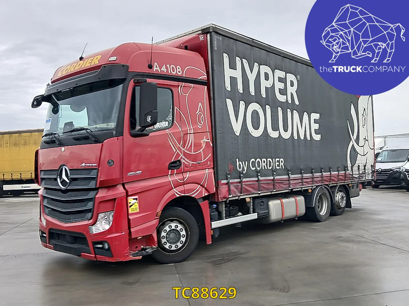 شاحنة ذات ستائر جانبية Mercedes-Benz Actros 2648: صورة 1
