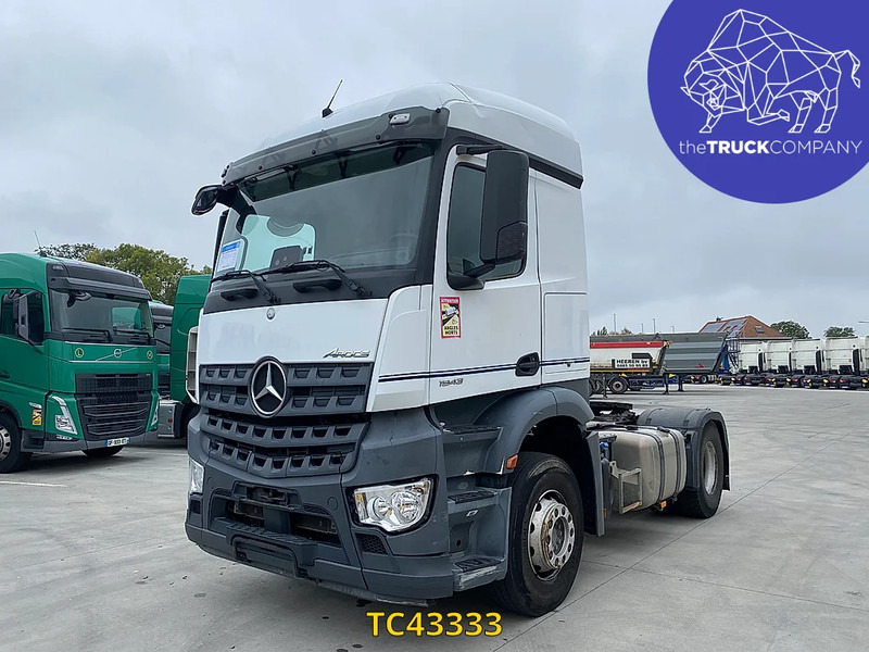 Mercedes-Benz Arocs 1943 - رأس تريلا: صورة 1 Mercedes-Benz Arocs 1943 - رأس تريلا: صورة 1