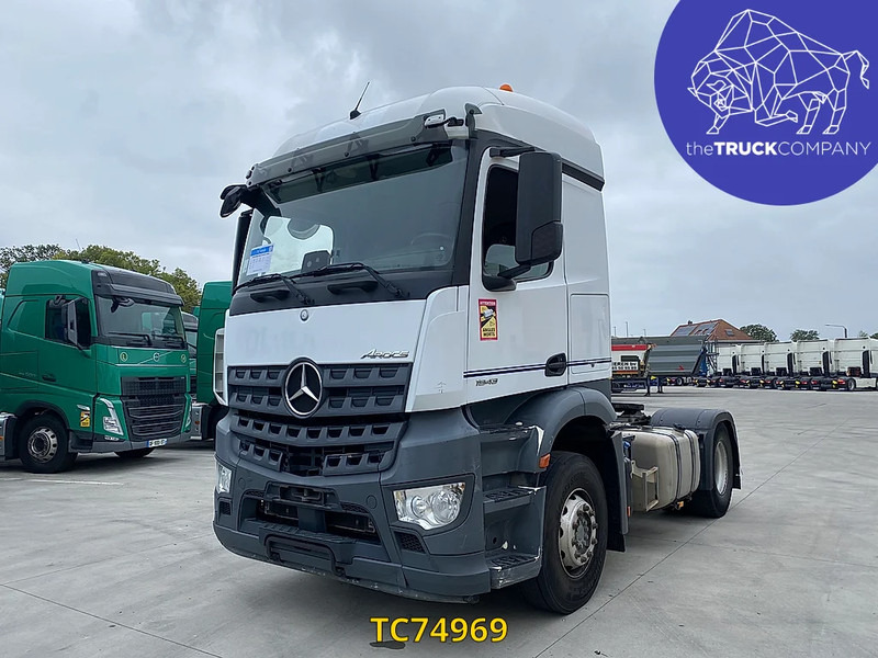 Mercedes-Benz Arocs 1943 - رأس تريلا: صورة 1 Mercedes-Benz Arocs 1943 - رأس تريلا: صورة 1